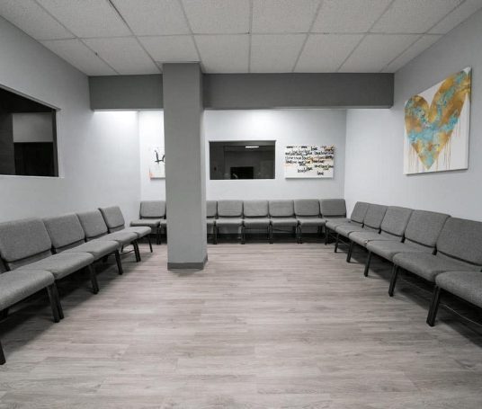 agape-treatment-patient-group-room